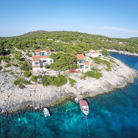 Poseidon Holiday Guesthouse Zirje Exterior photo