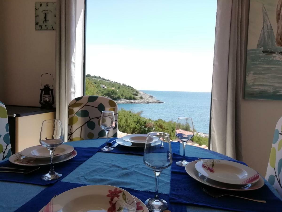 Poseidon Holiday Guesthouse Zirje Exterior photo